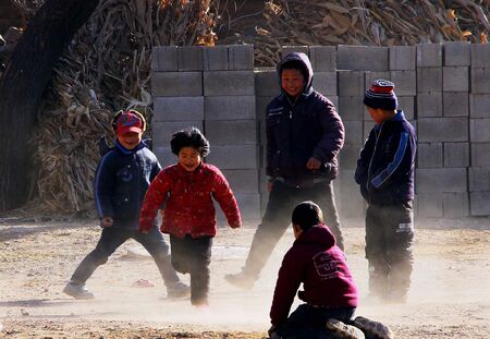 80后群体的职业、经济、睡眠与心理健康（1980-2026）