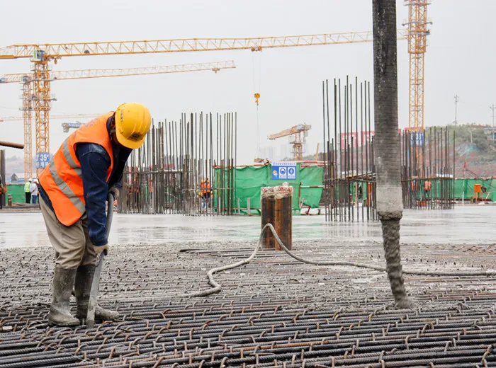 泵送和振捣 2.webp