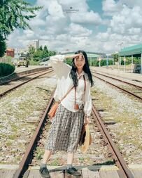 唤醒品牌深埋的英伦基因，拍摄场地特意选定伦敦特拉法加广场与阿尔伯特桥这两大城市地